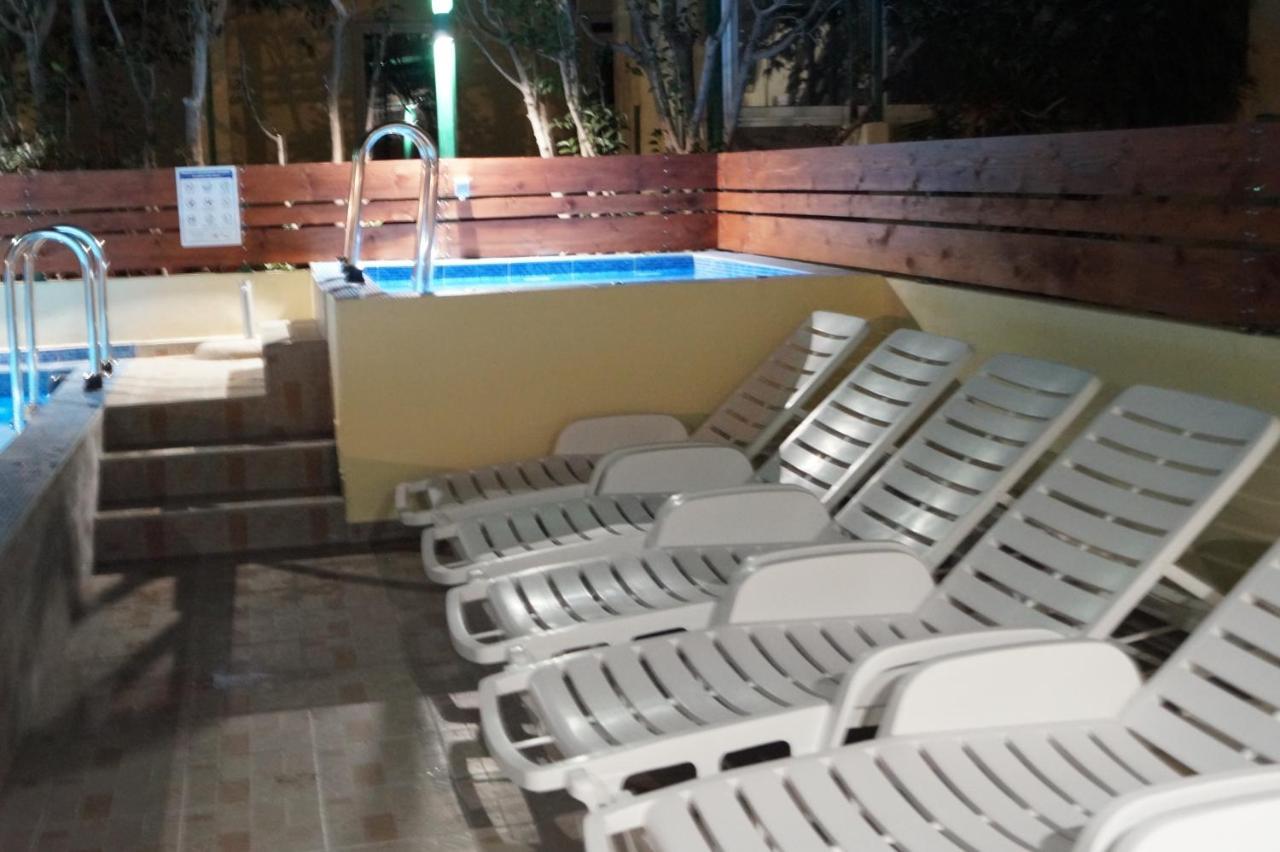 Studio Apartments Marija With Private Parking 마카르스카 외부 사진