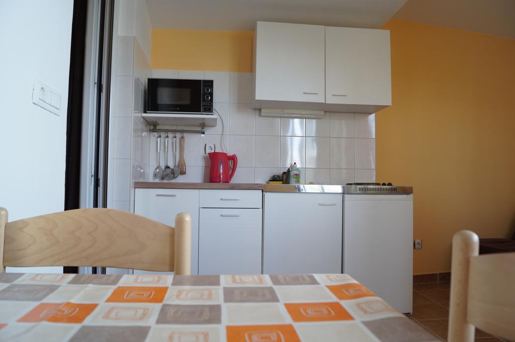 Studio Apartments Marija With Private Parking 마카르스카 외부 사진