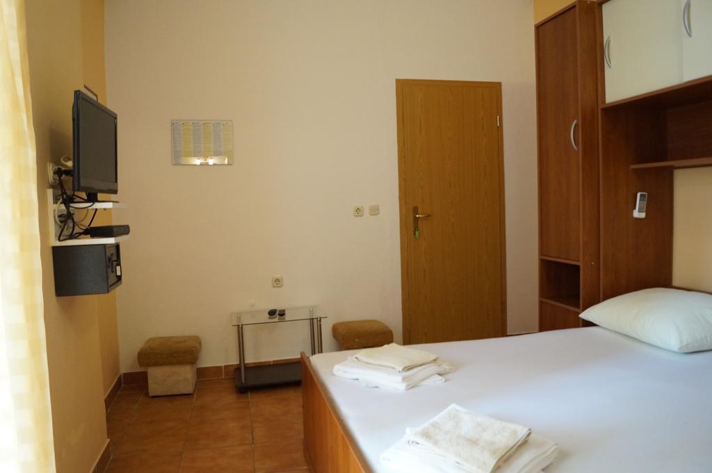Studio Apartments Marija With Private Parking 마카르스카 외부 사진