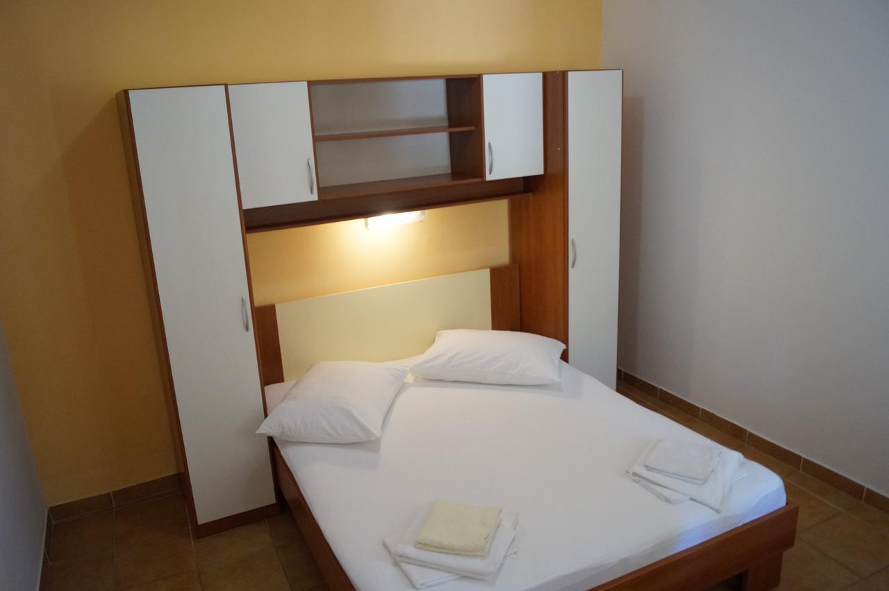 Studio Apartments Marija With Private Parking 마카르스카 외부 사진